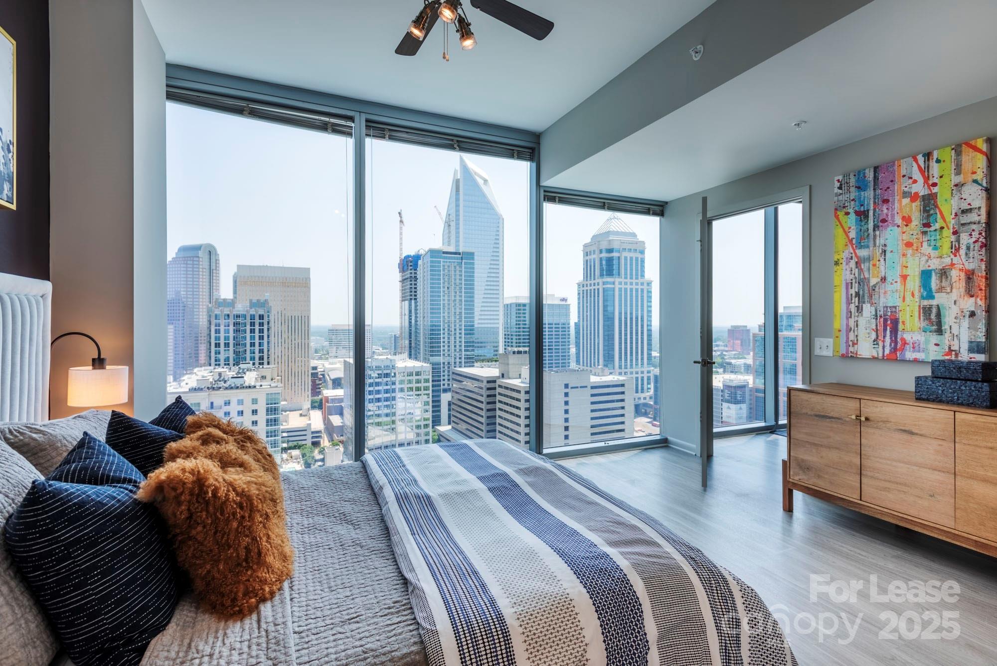 Charlotte, North Carolina 28202, United States, 1 Bedroom Bedrooms, ,1 BathroomBathrooms,Residential,Active,126958