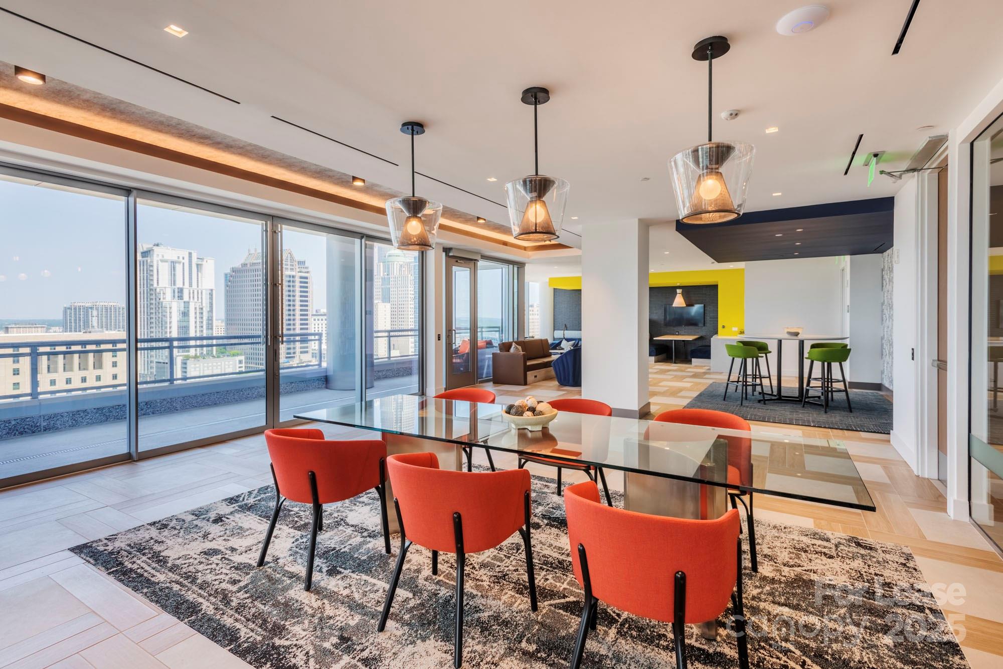 Charlotte, North Carolina 28202, United States, 1 Bedroom Bedrooms, ,1 BathroomBathrooms,Residential,Active,126958