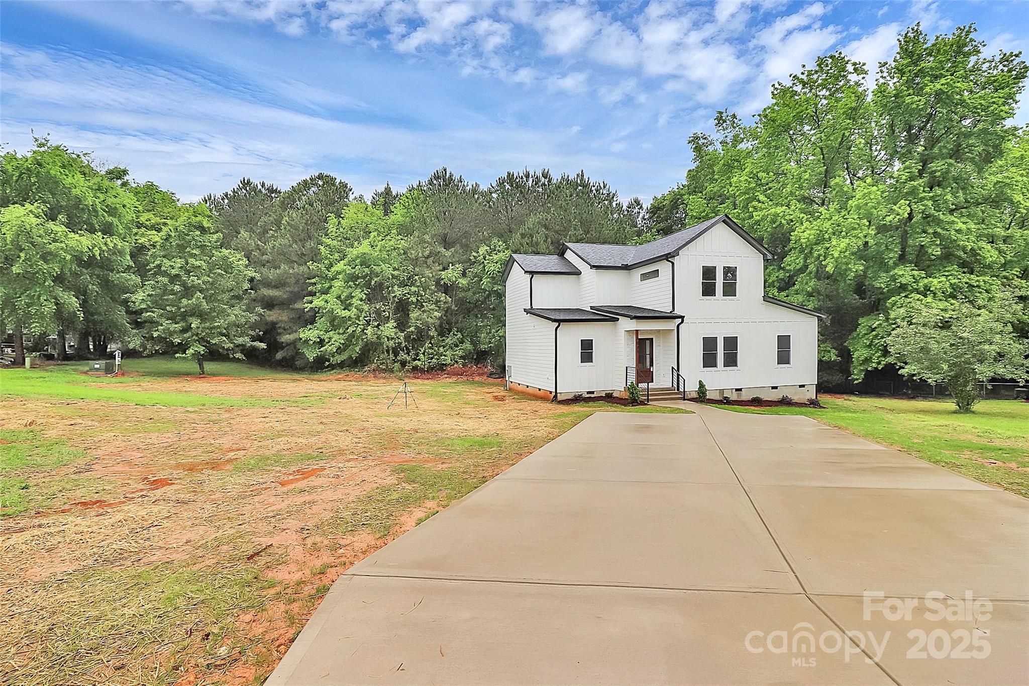 1011 Sandy Court