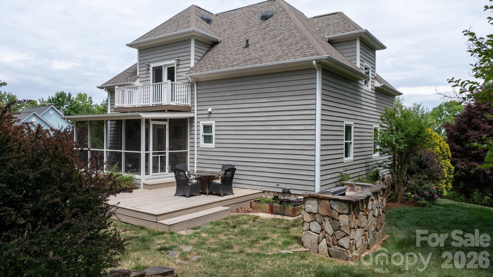Monte Vista - Residential