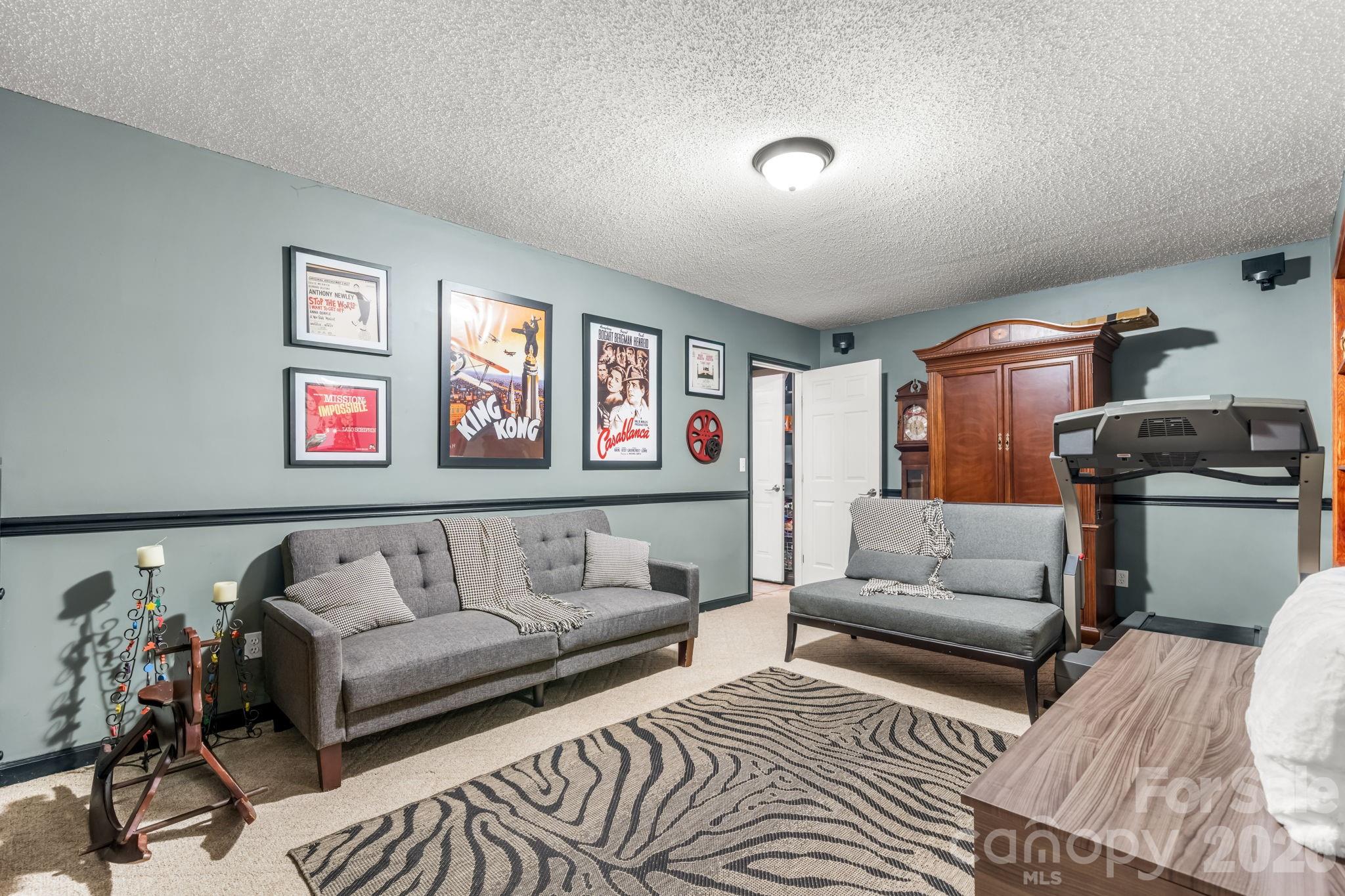 Monte Vista - Residential