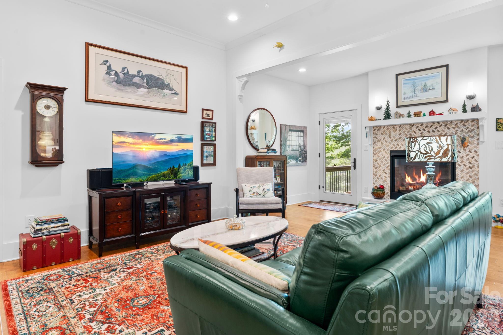 142 Highland Cove