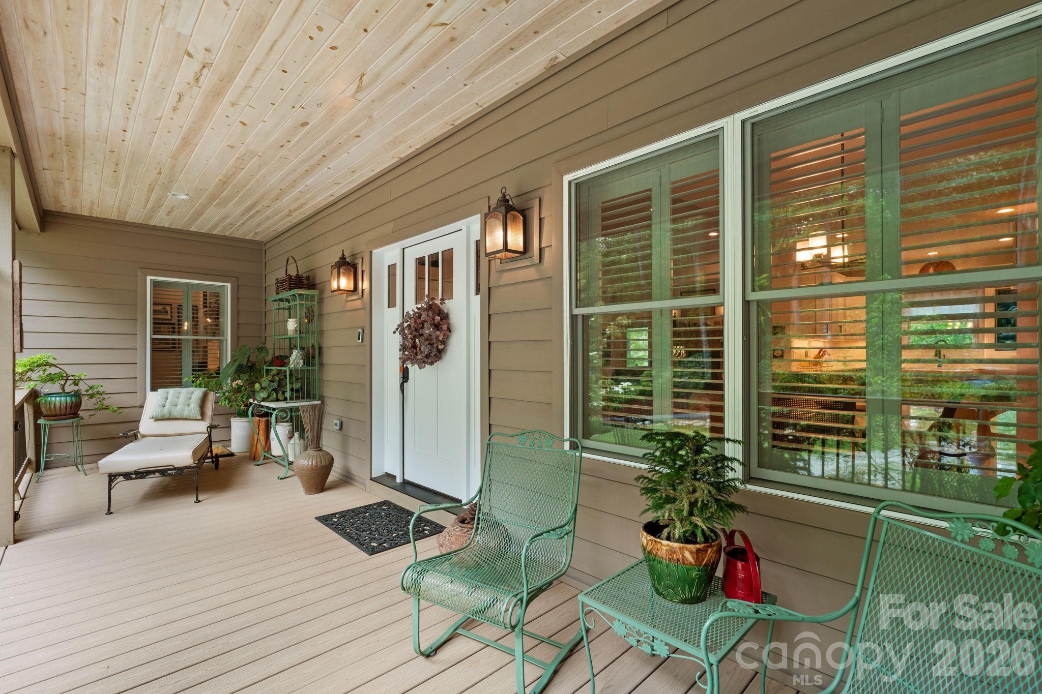 142 Highland Cove
