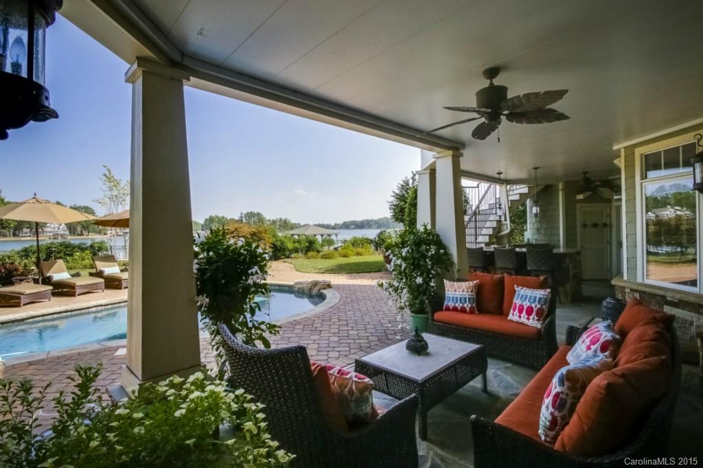 The Peninsula - Residential