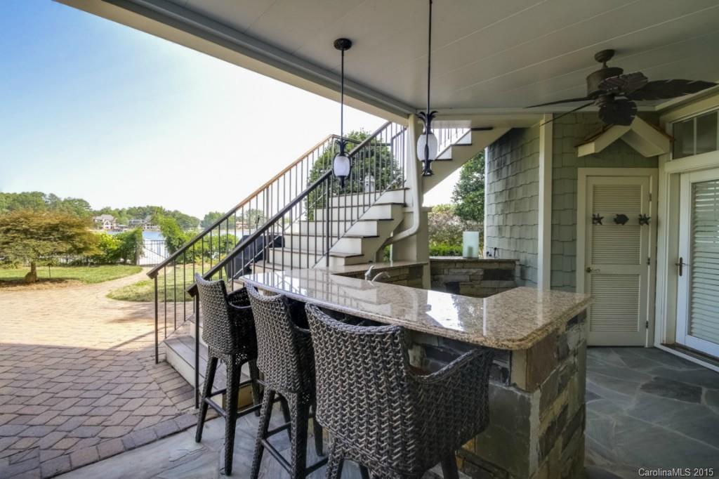 The Peninsula - Residential