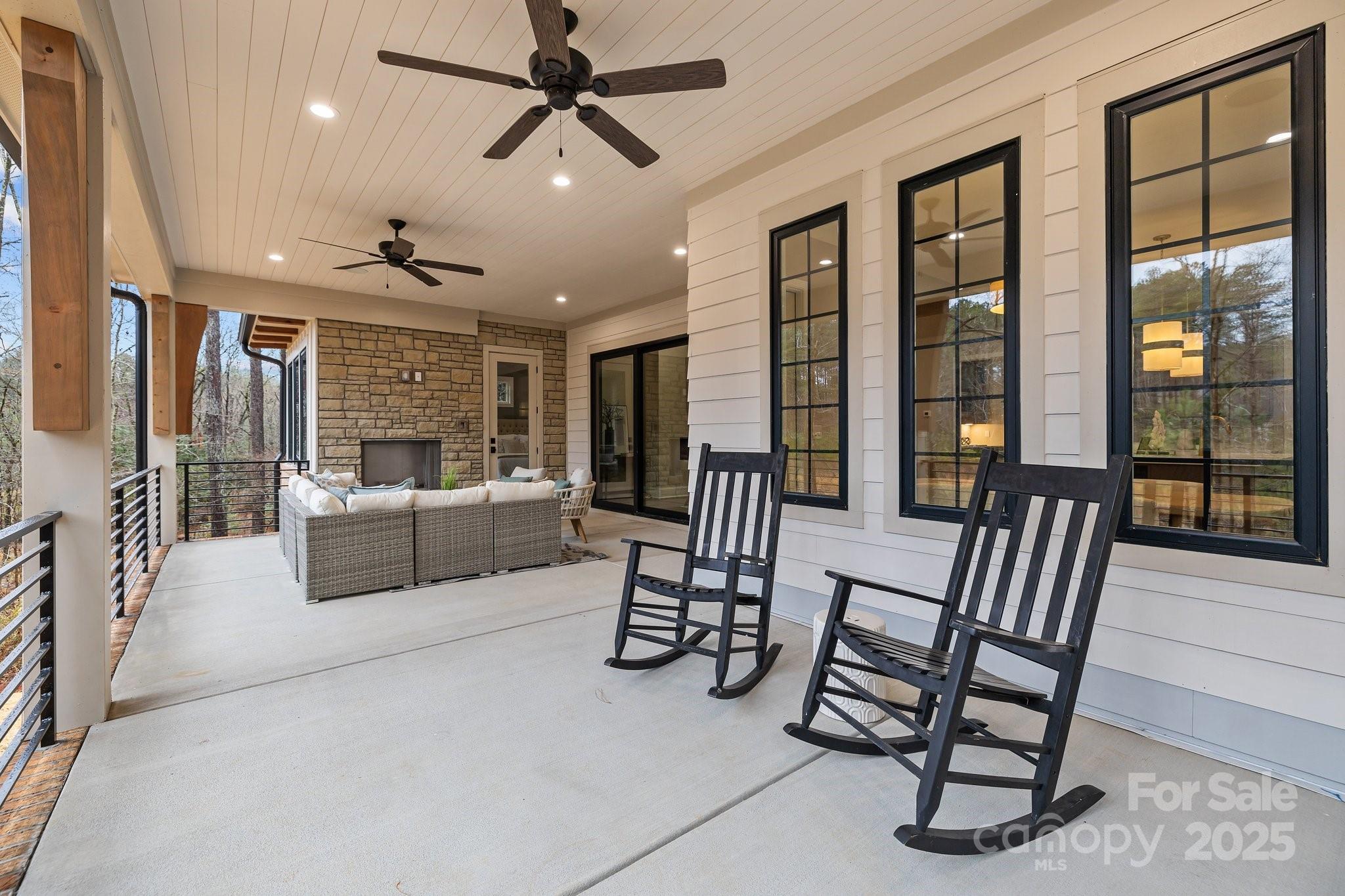 Riverchase Estates - Residential