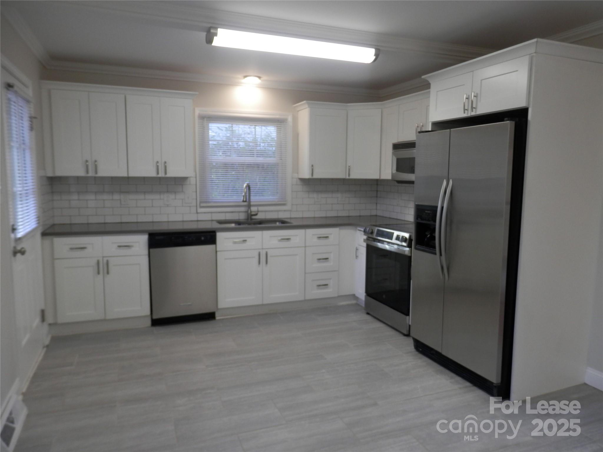 Starmount - Residential Lease