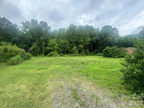 Photo of 306 West Avenue #A, Charlotte, NC 28208 (MLS # 4405370)
