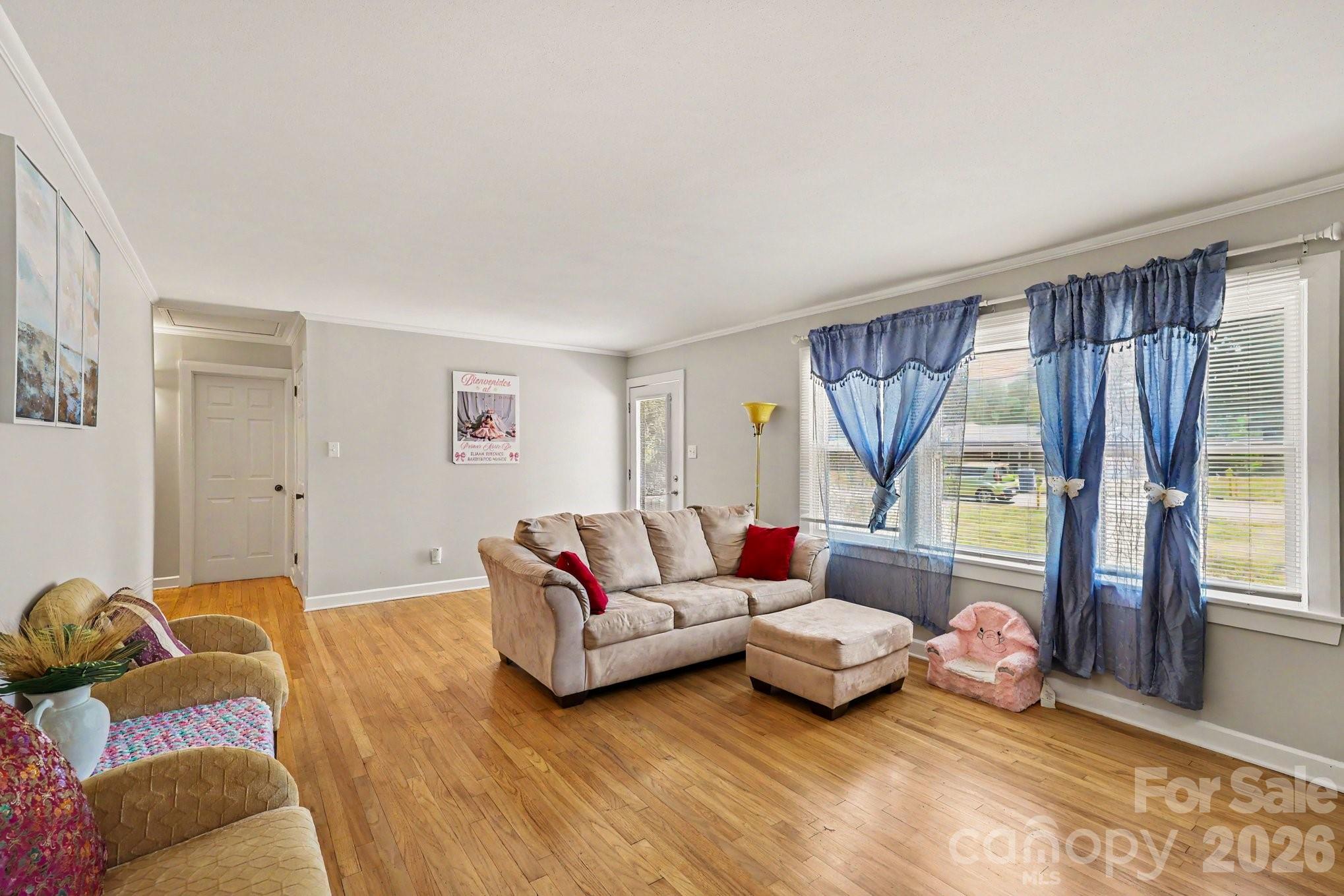 1210 Edgedale Drive