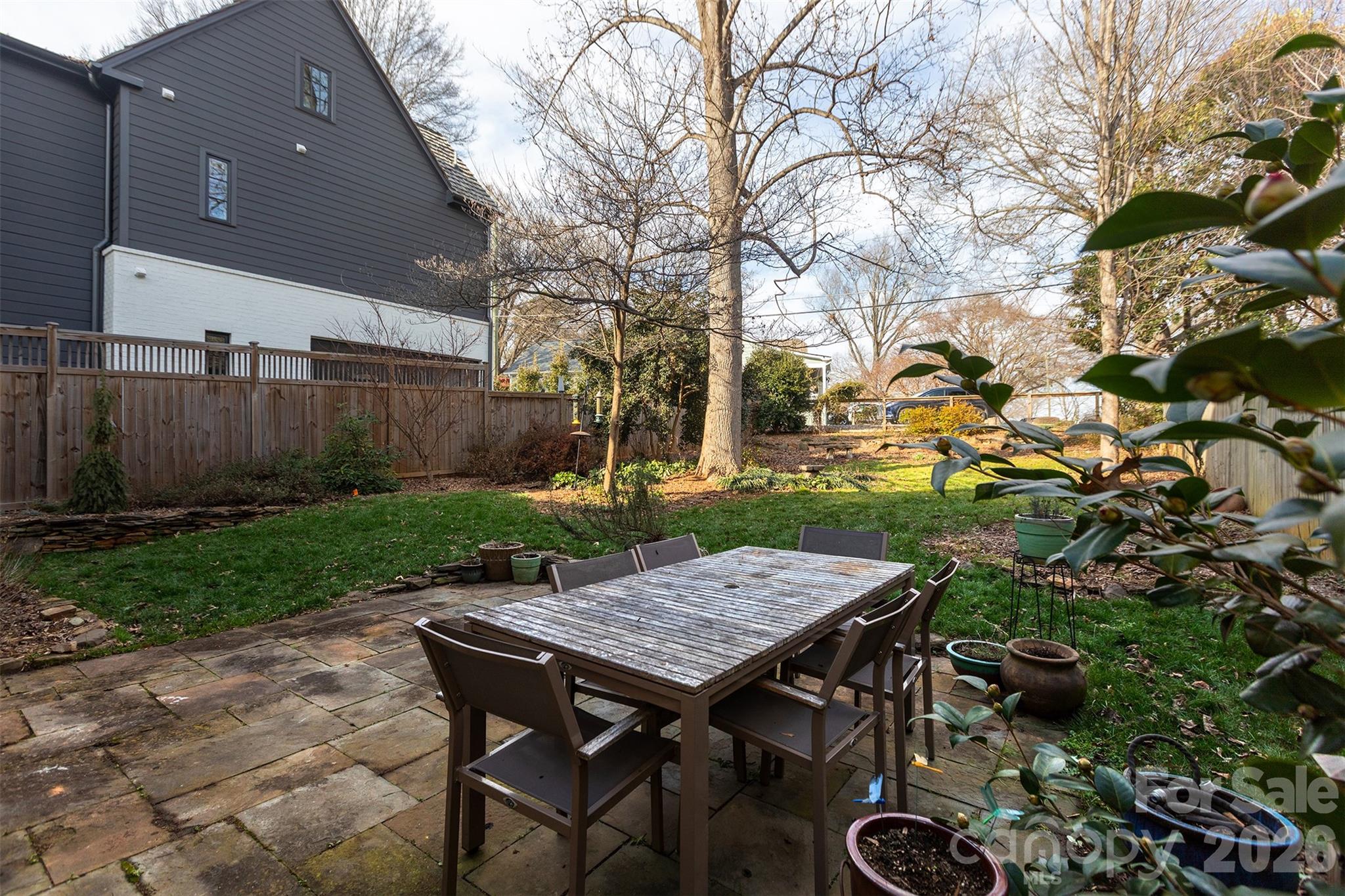 Myers Park - Residential