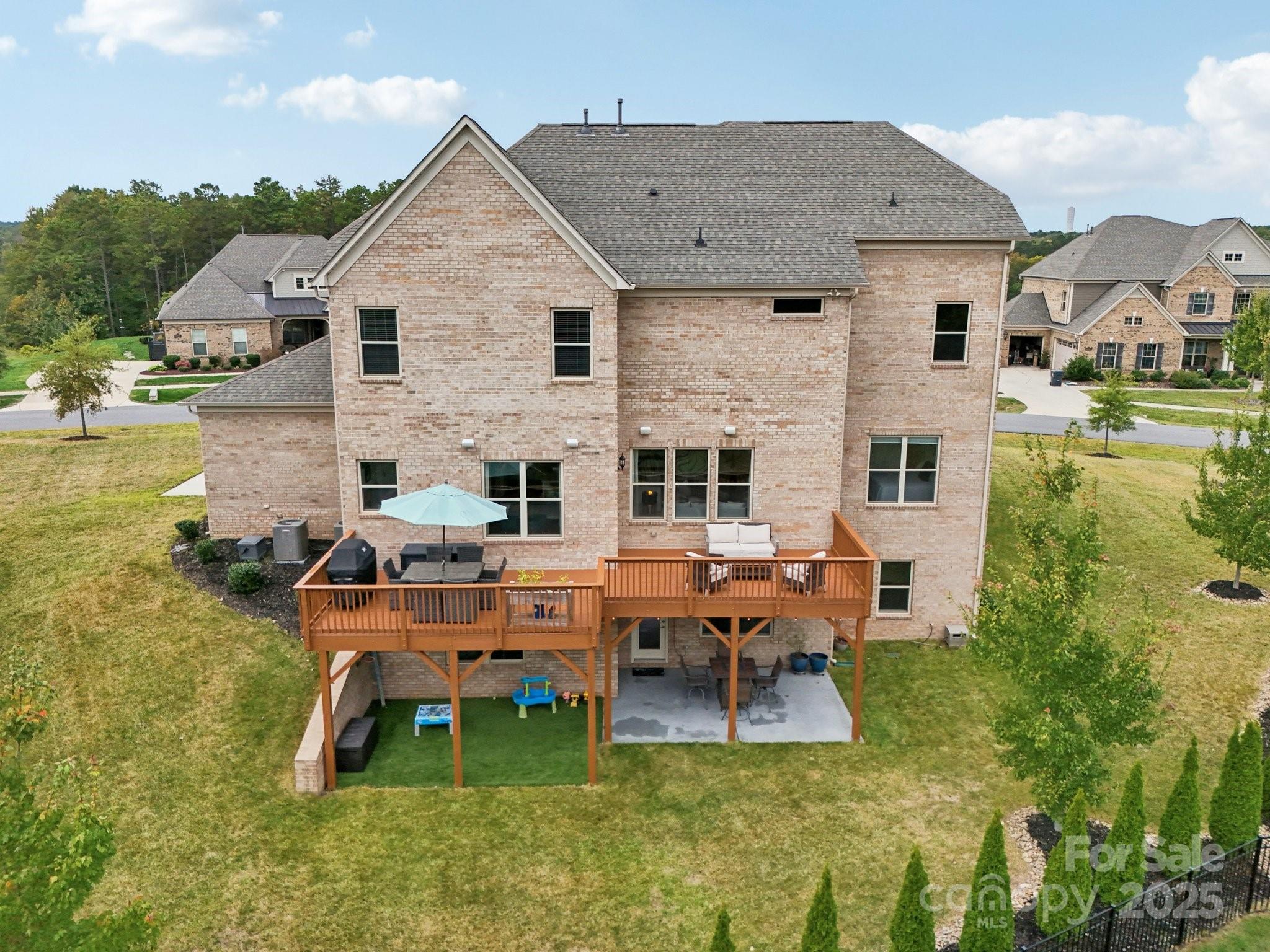 6530 Calvert Commons Drive