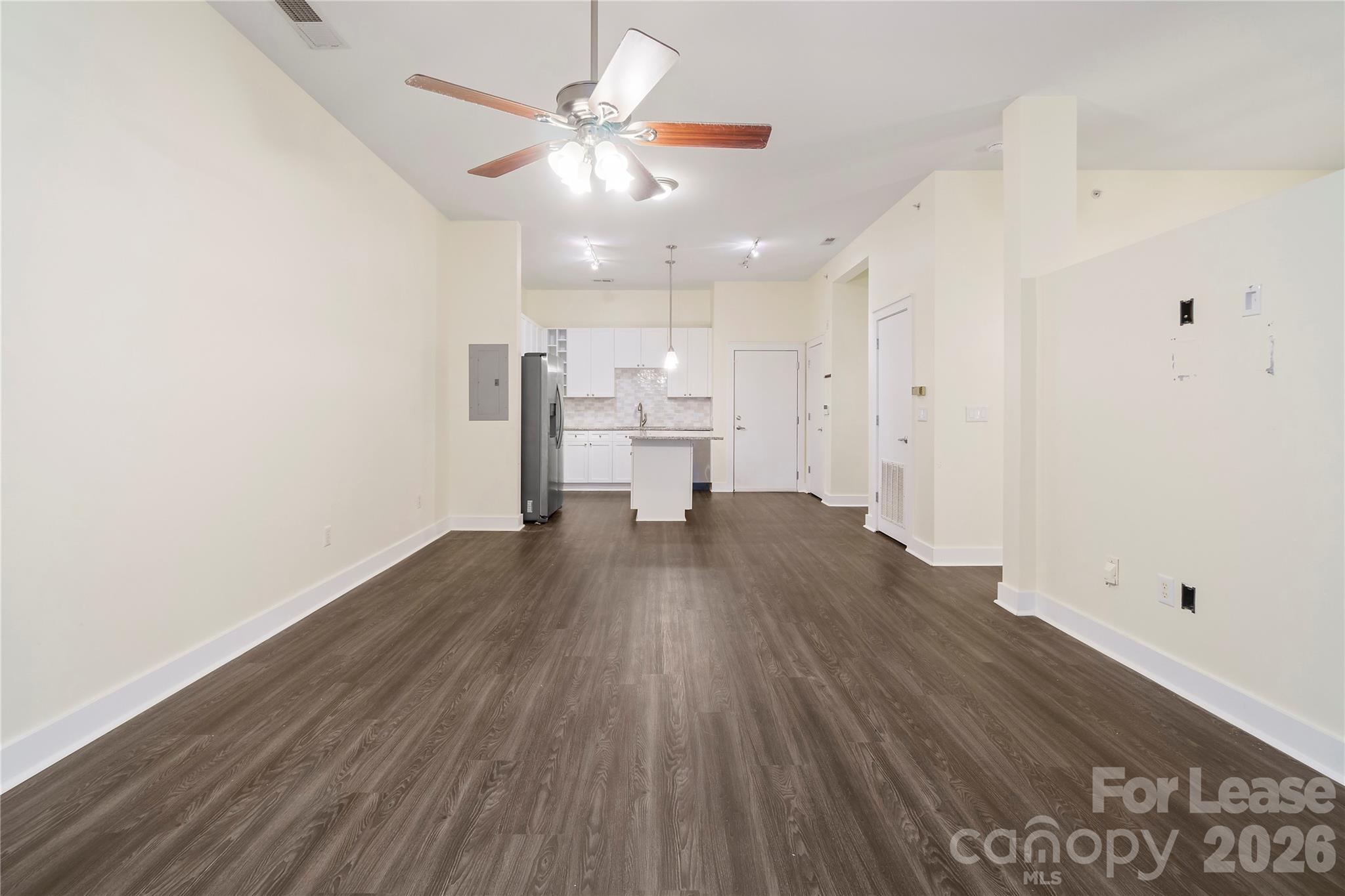 716 N Davidson Street 3