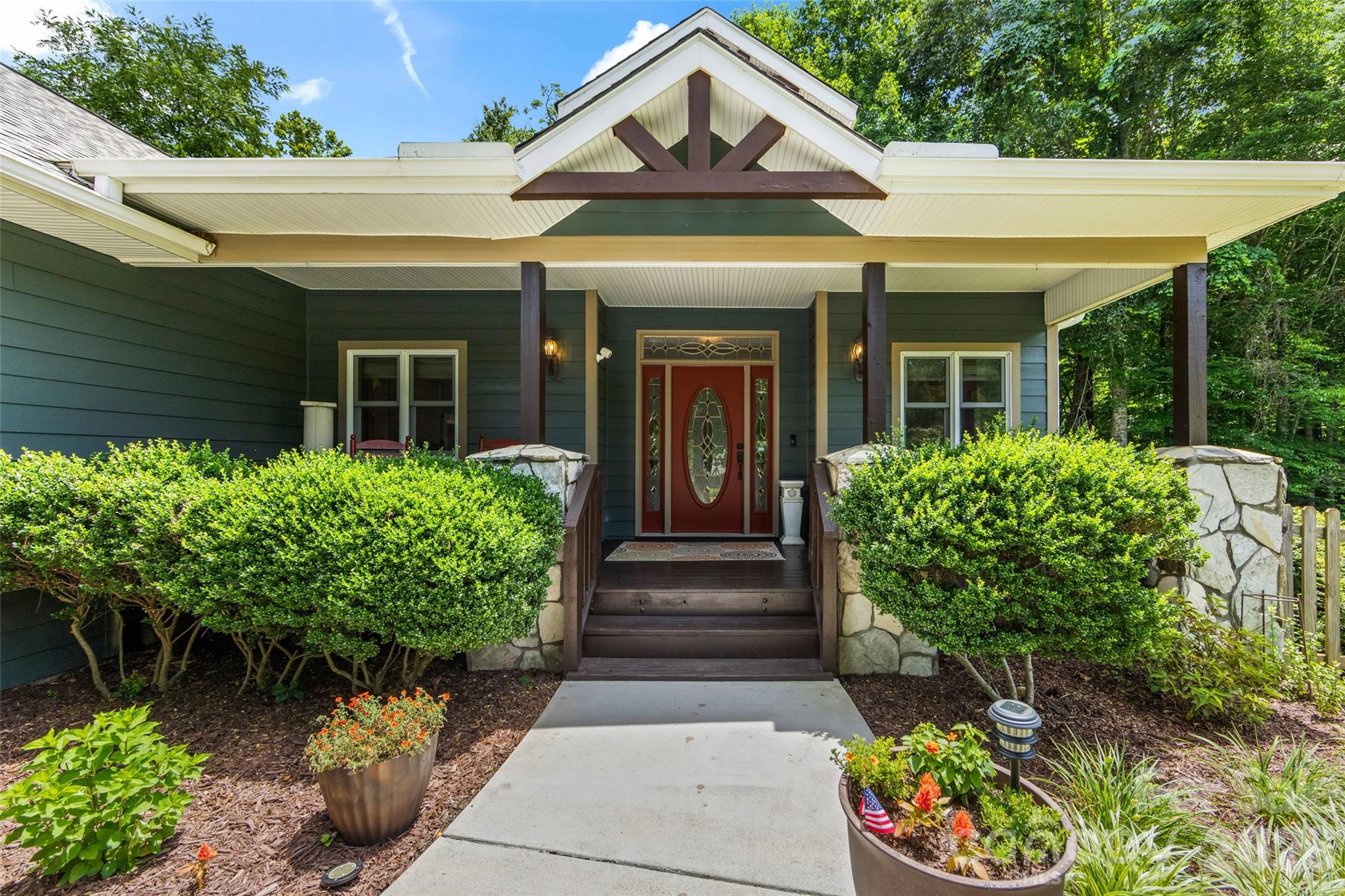 435 Stepping Stone Lane