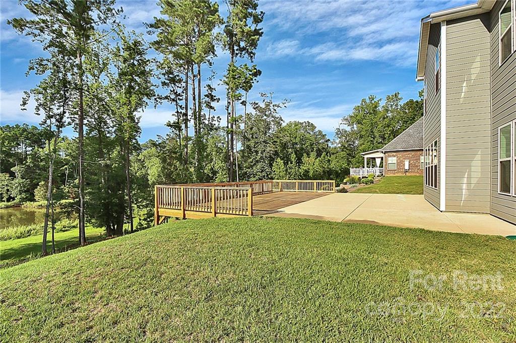 edgewater - Residential Lease