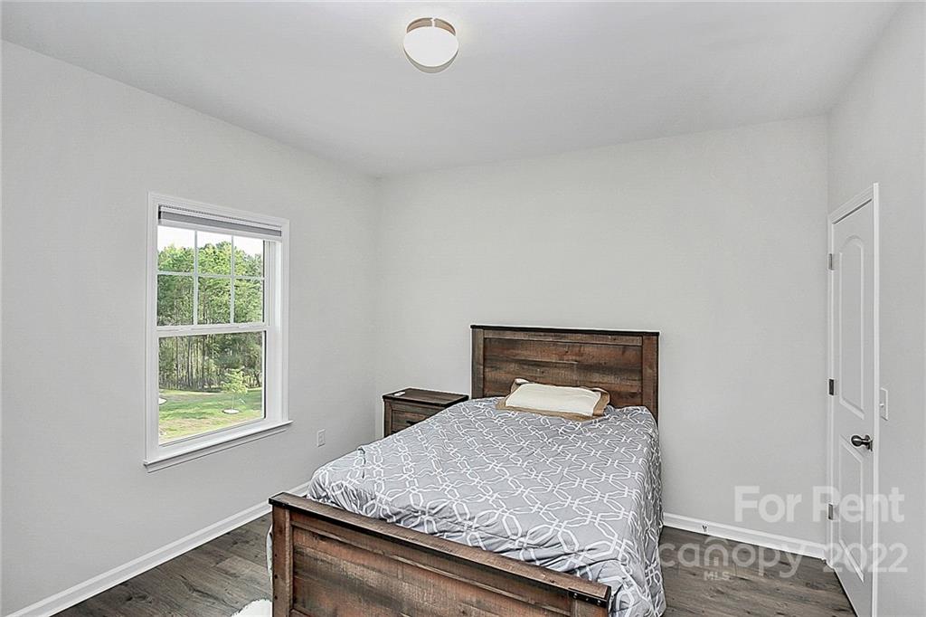 edgewater - Residential Lease