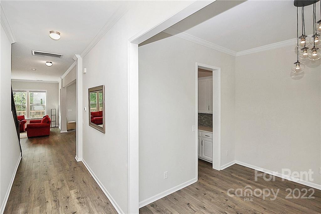 edgewater - Residential Lease