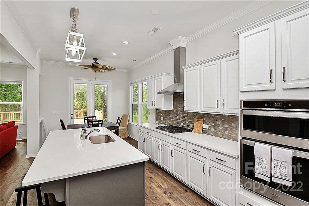 edgewater - Residential Lease