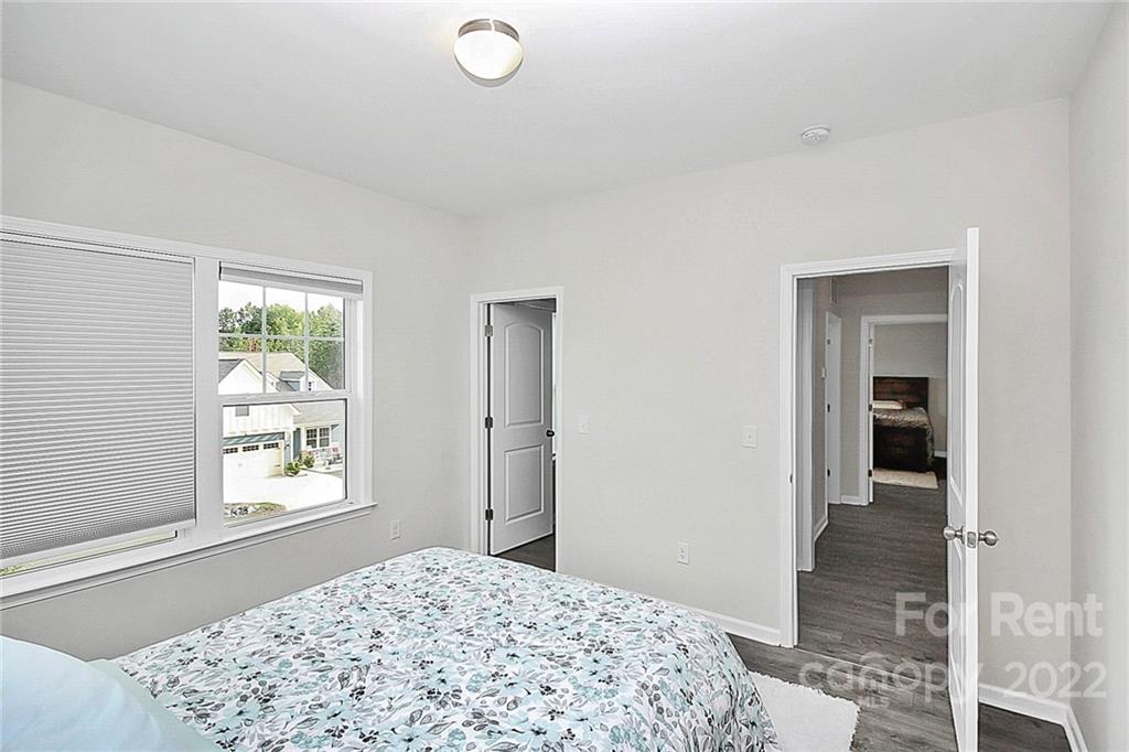 edgewater - Residential Lease