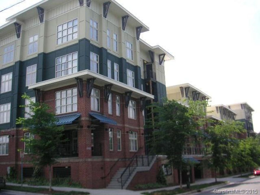 Wonderful unit in 3rd Ward with Uptown-facing views! 2 BR plan great for roommates- modern w/concrete floors, kitchen w/dark wood cabs, SS appls, has all appliances including w/d. Gated designated parking space, plus street parking. Large patio and open living room - great unit! Secure entry to building and next to Frazier Park!