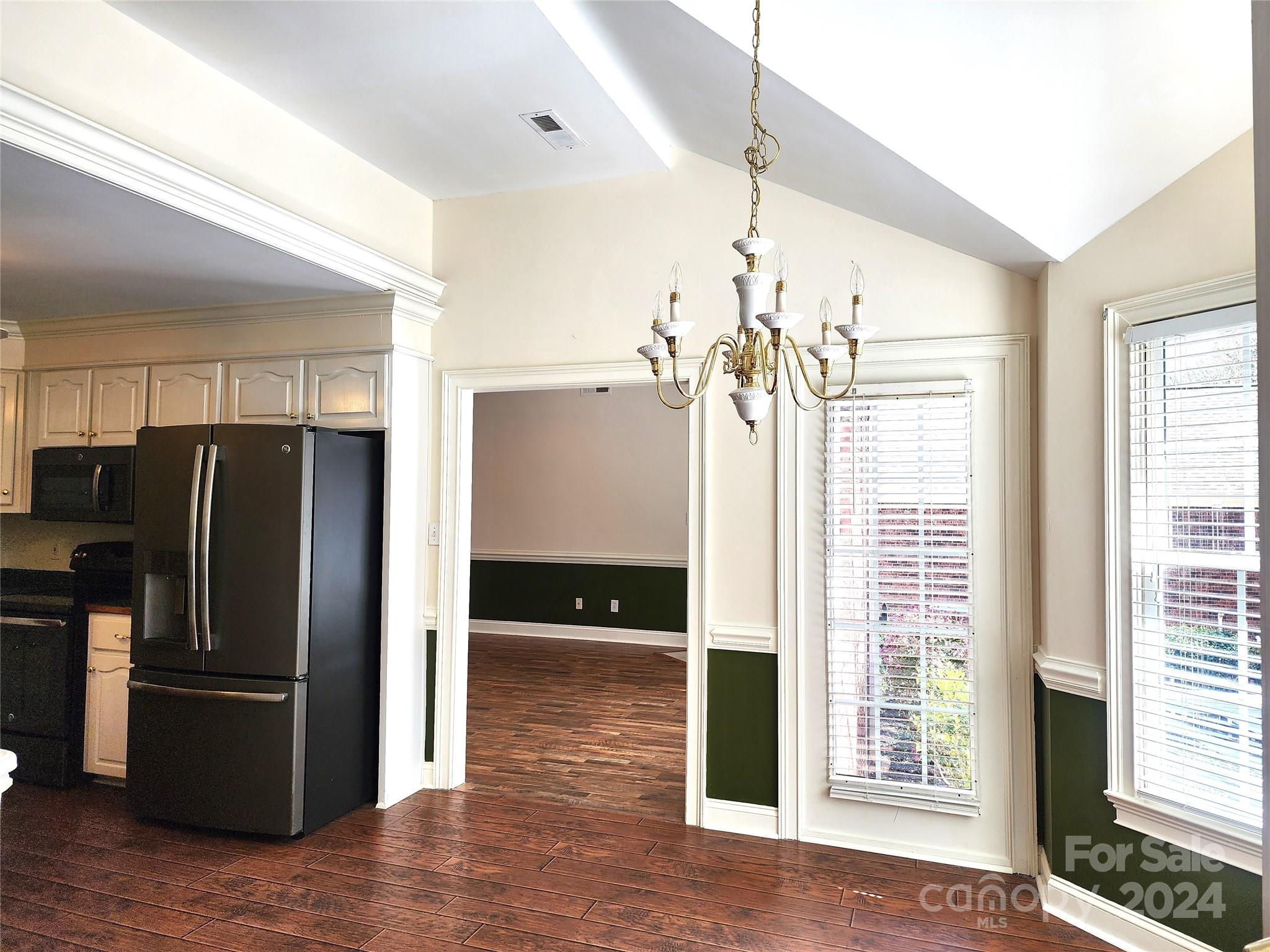 Creekside - Residential