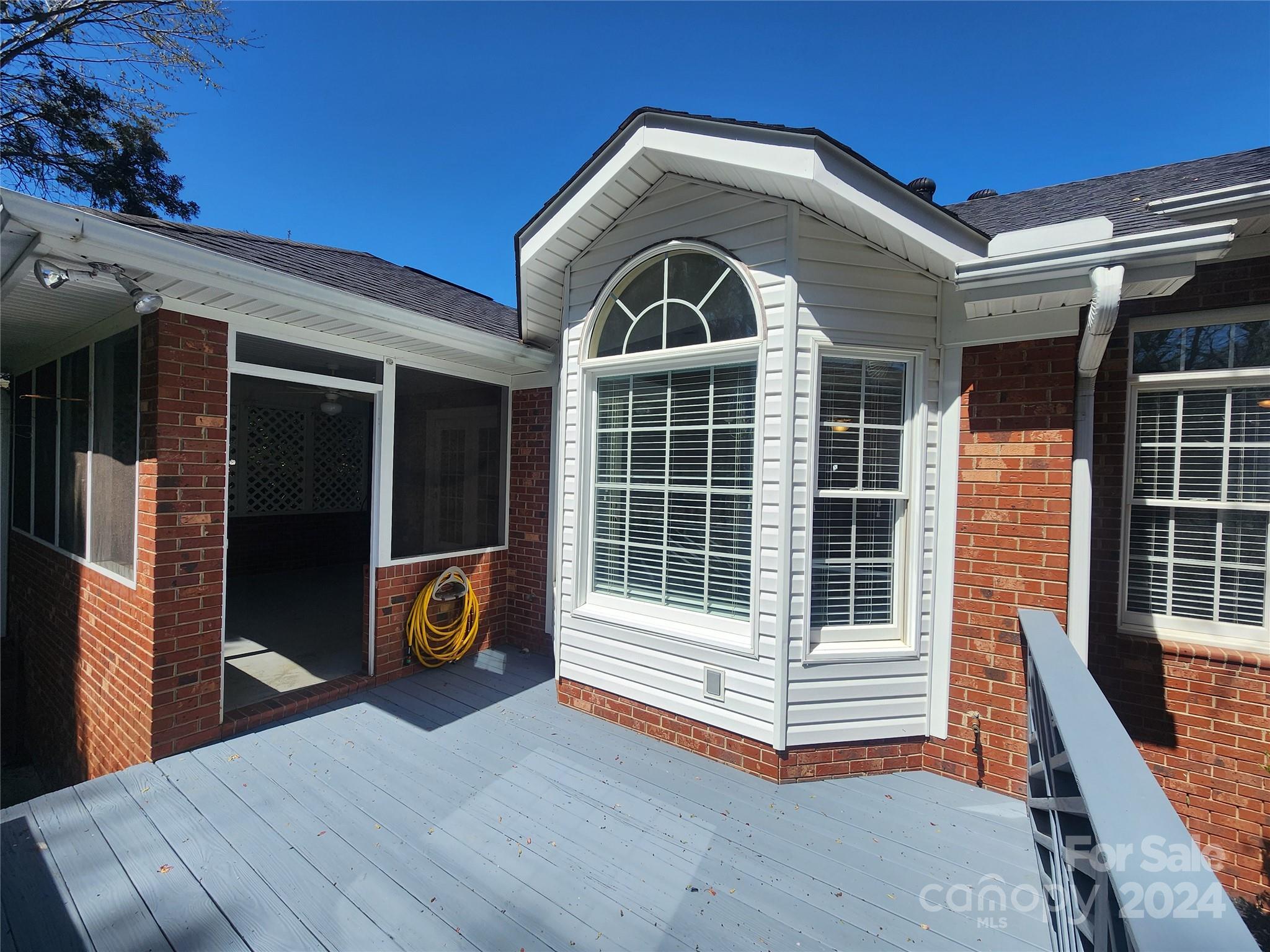 Creekside - Residential