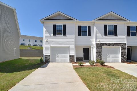 Photo of 5155 Hyrule Drive, Charlotte, NC 28262 (MLS # 4387911)