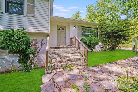 4915 Huntington Farm Road Catawba SC 29704