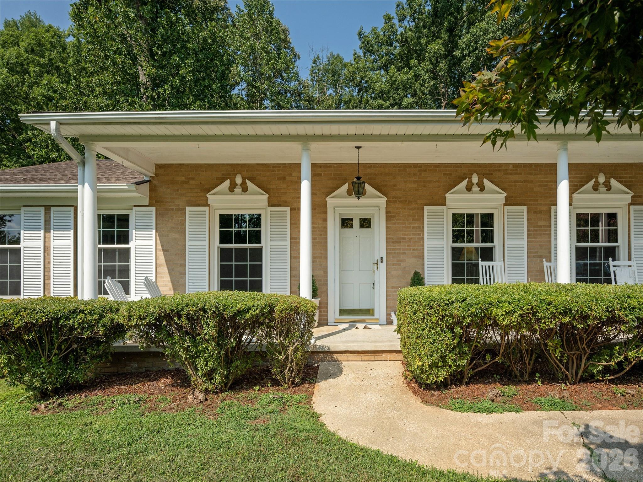 303 Tree Haven Boulevard