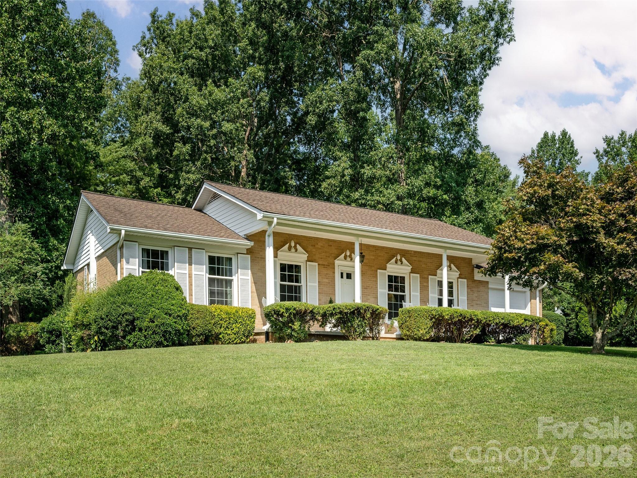 303 Tree Haven Boulevard
