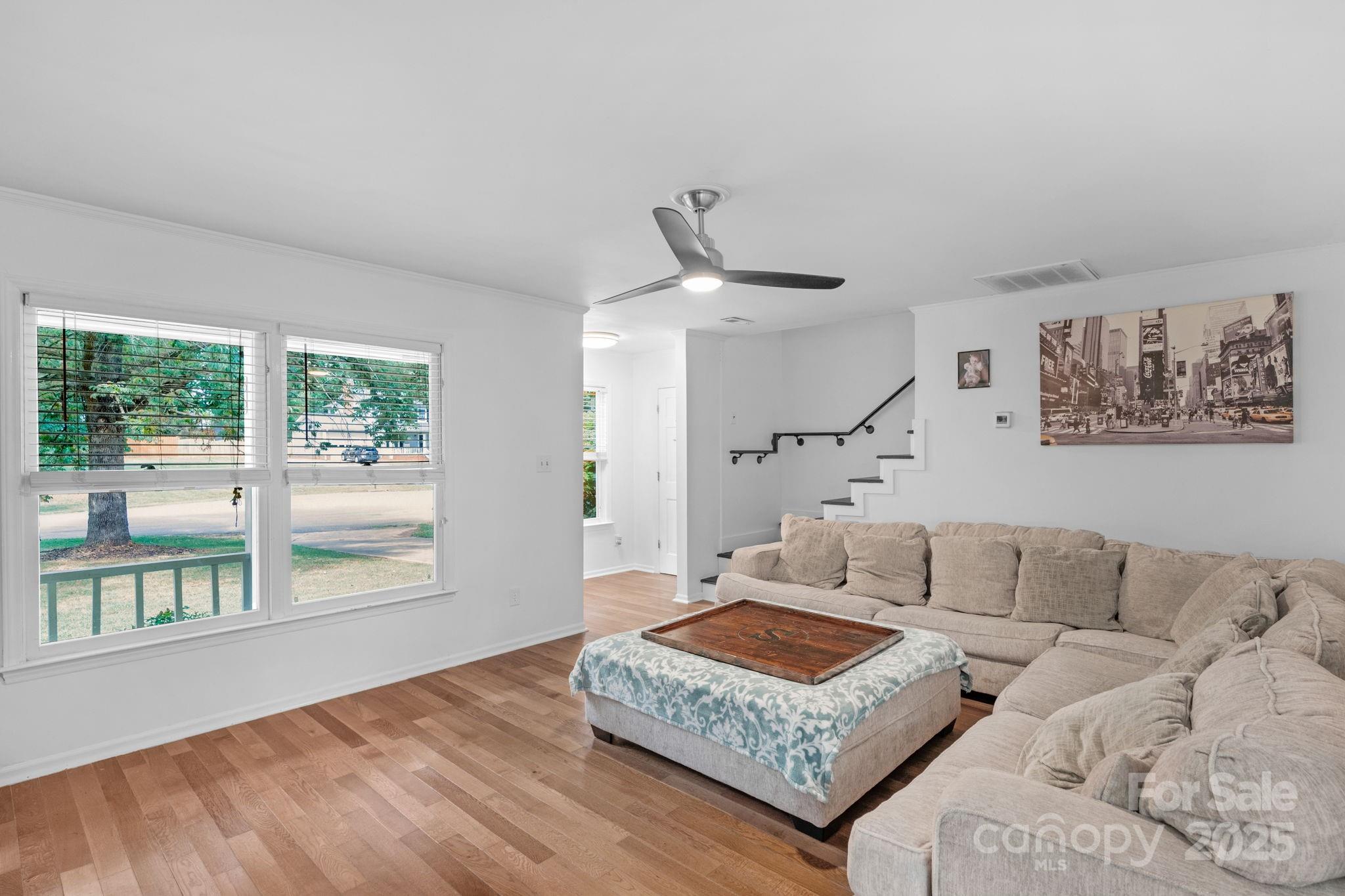 3619 Baywoods Court