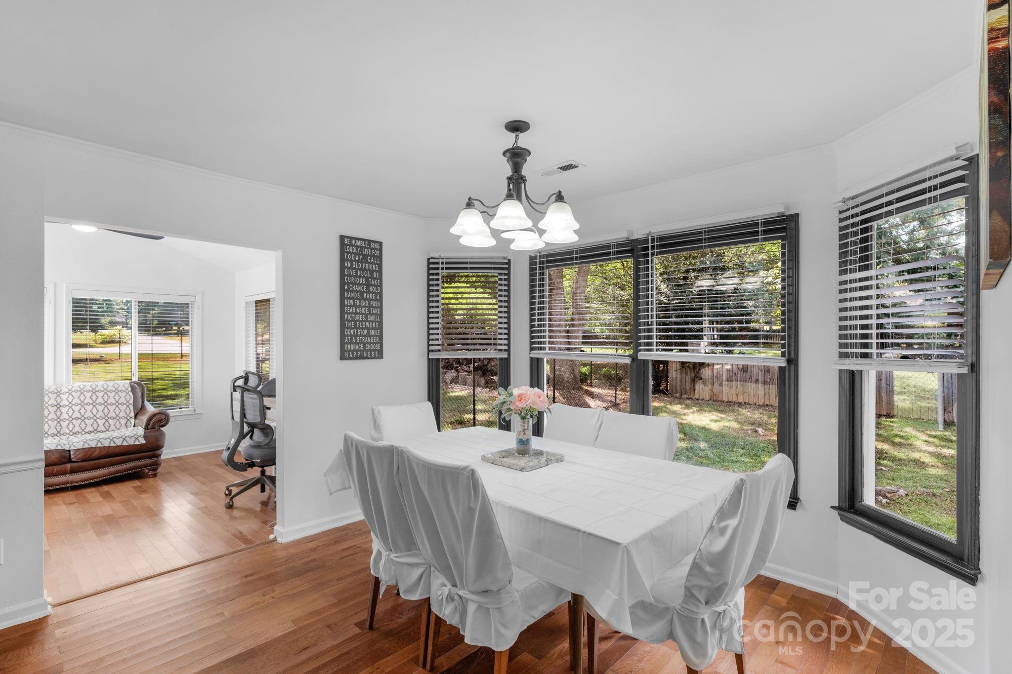 3619 Baywoods Court