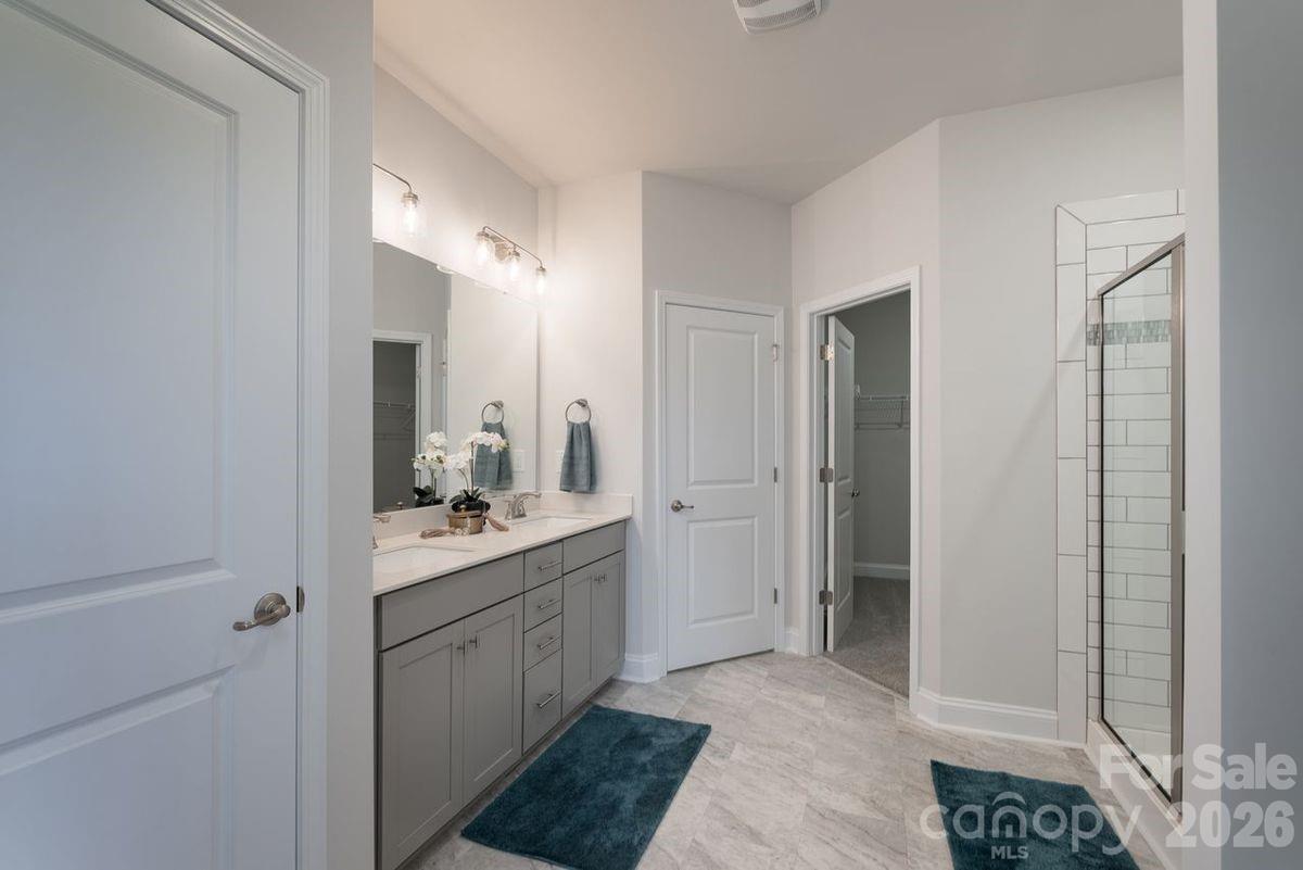 5049 Cardiff Court 4