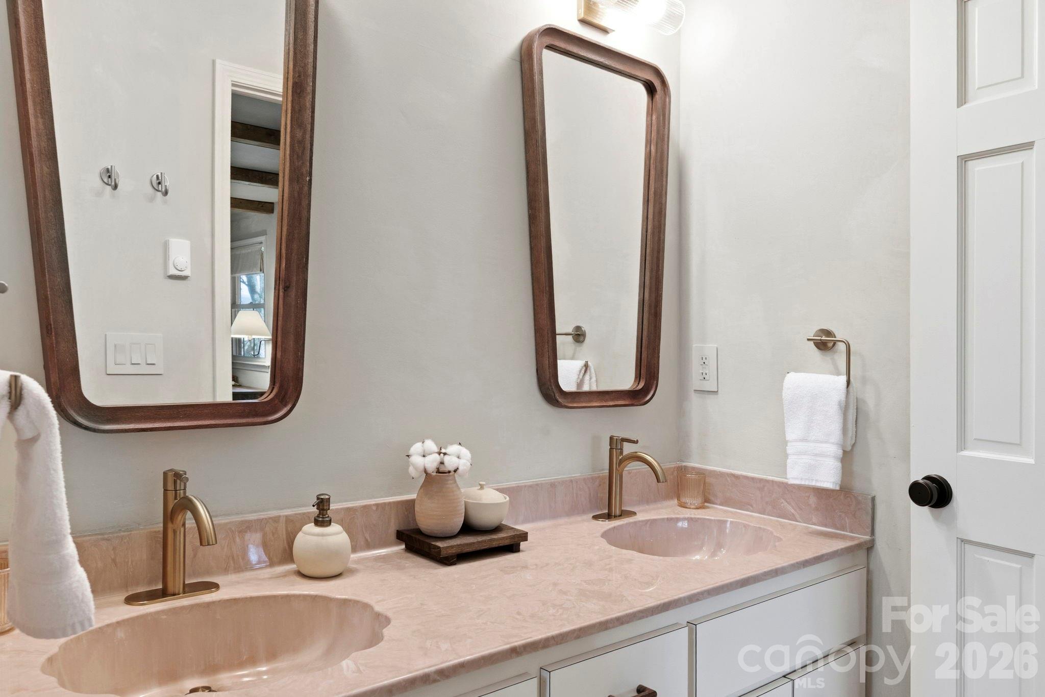 Mountain Top Development Inc - Residential