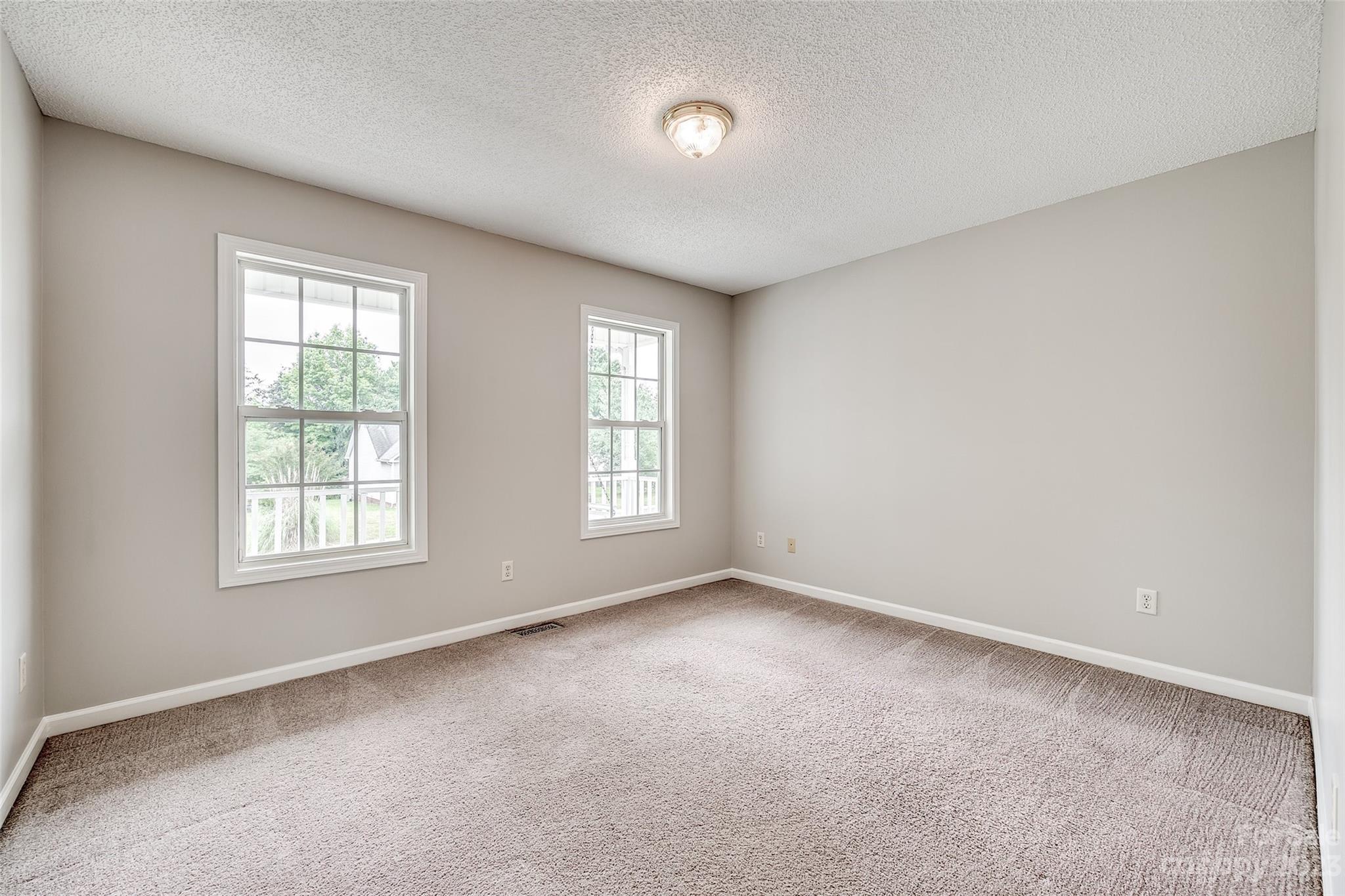 Highland Creek - Residential