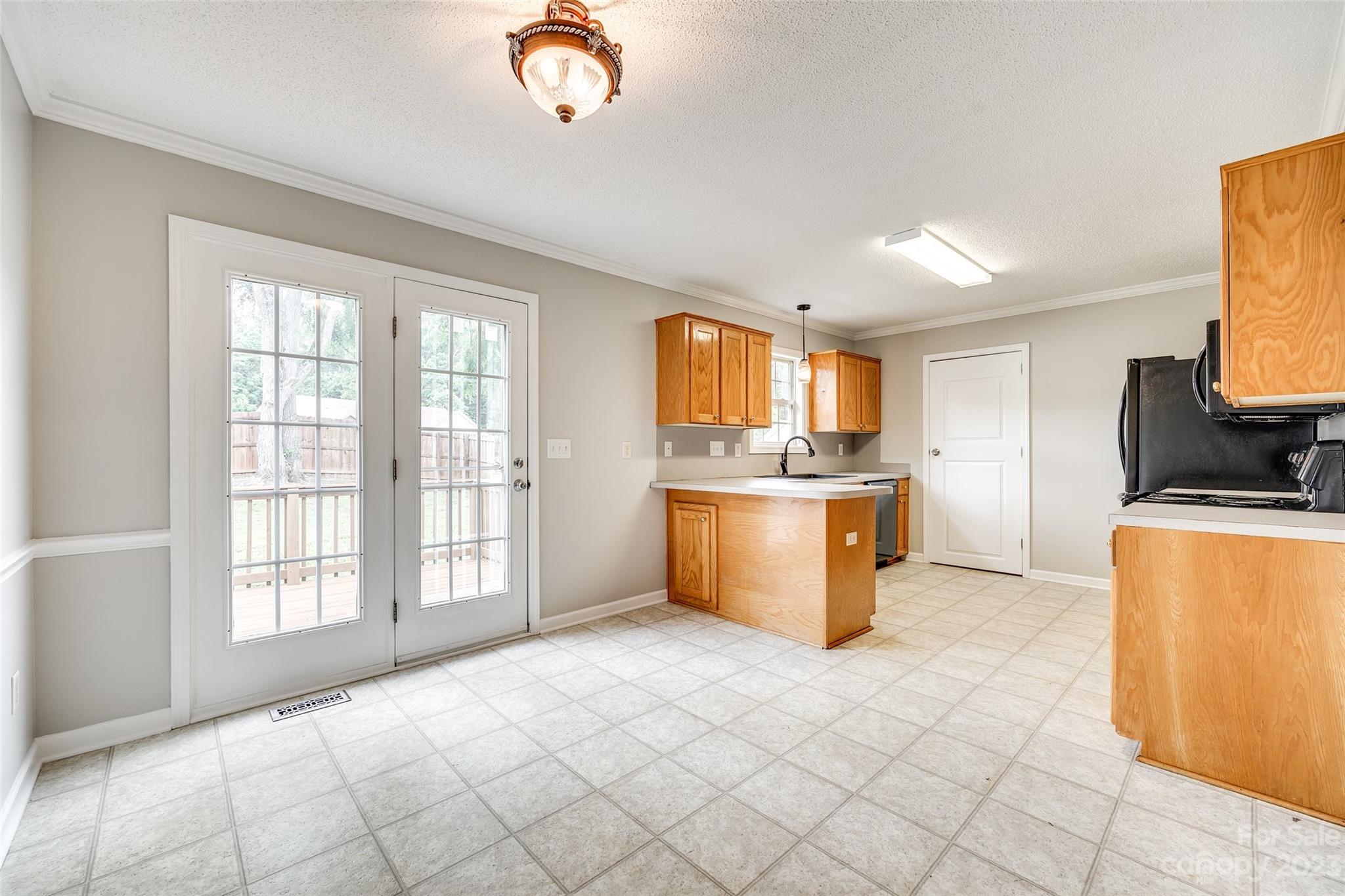 Highland Creek - Residential