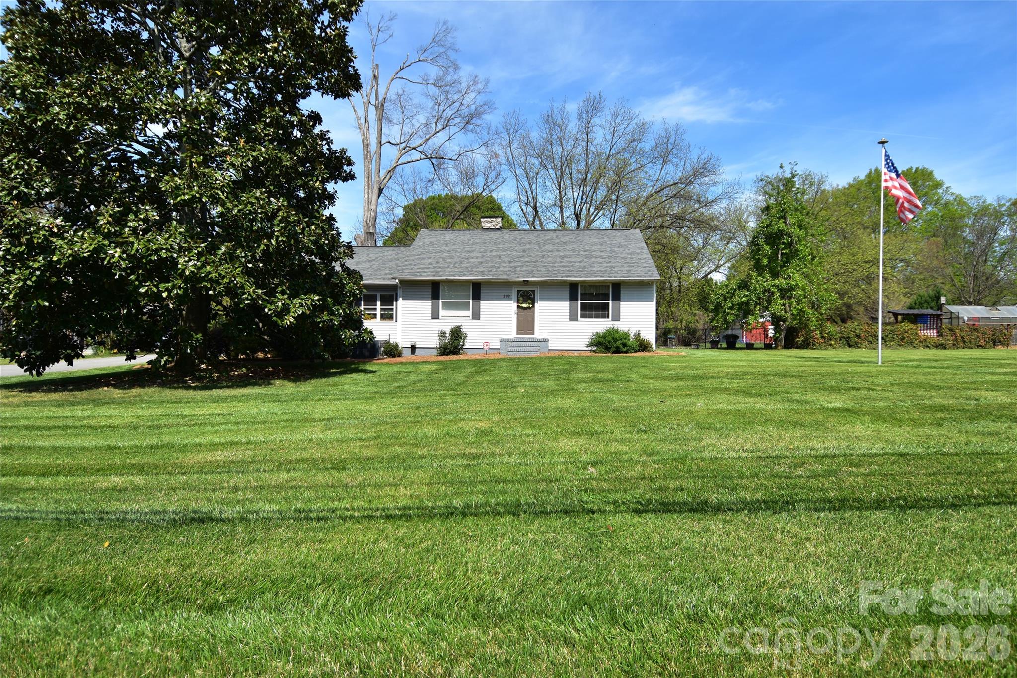 202 Mount Holly Huntersville Road