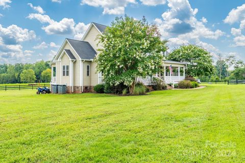 A home in Mt Ulla