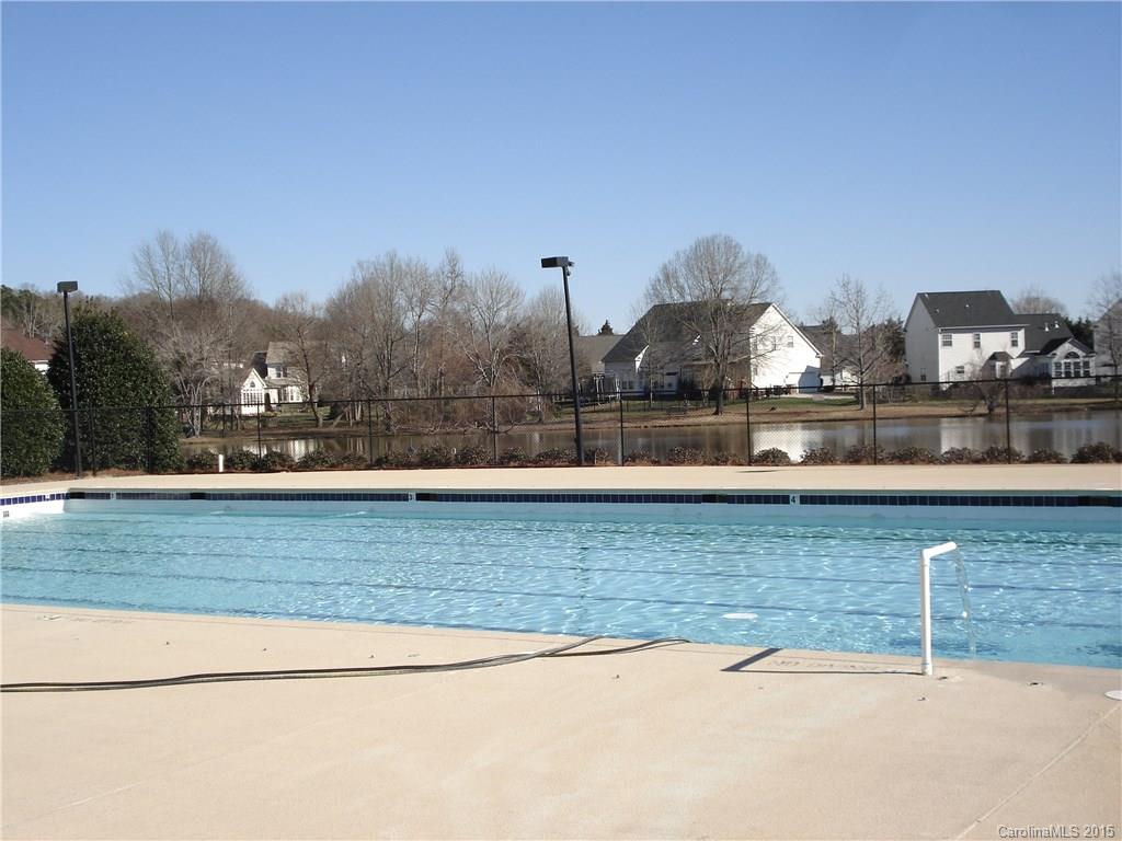 Brandon Oaks - Residential Lease