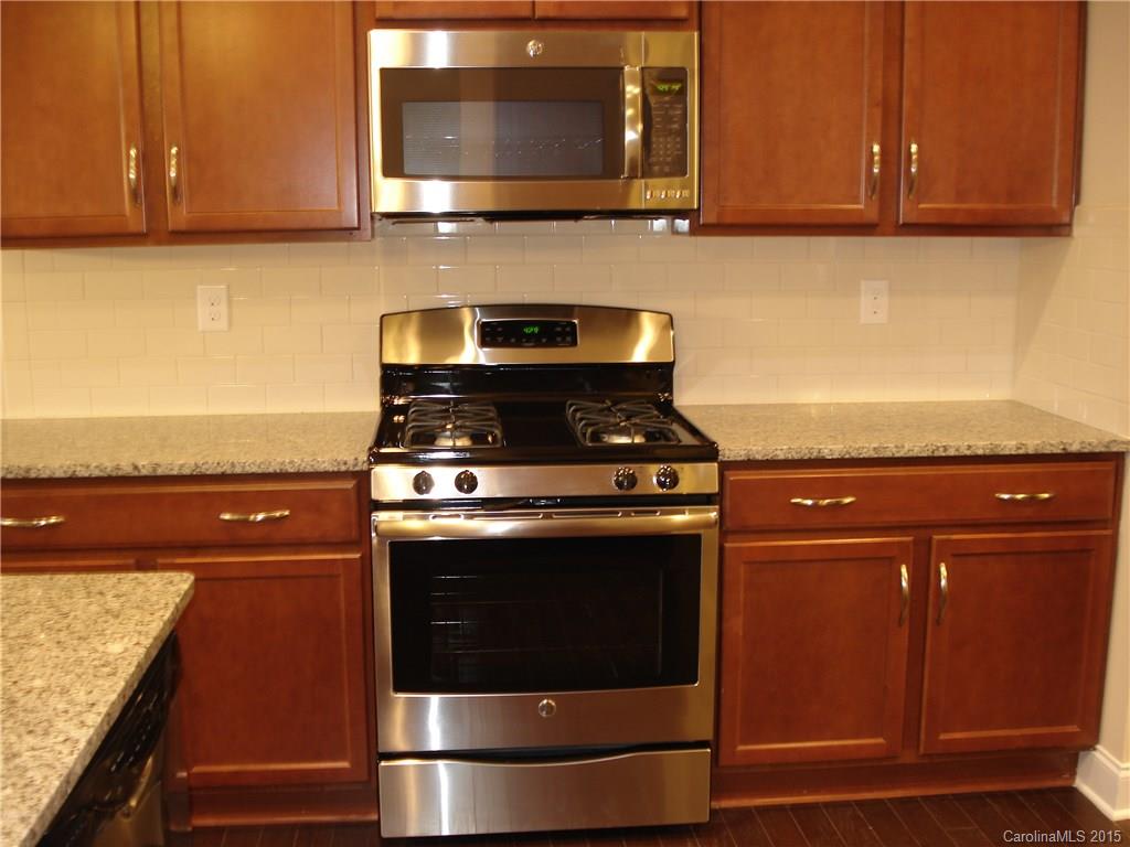 Brandon Oaks - Residential Lease