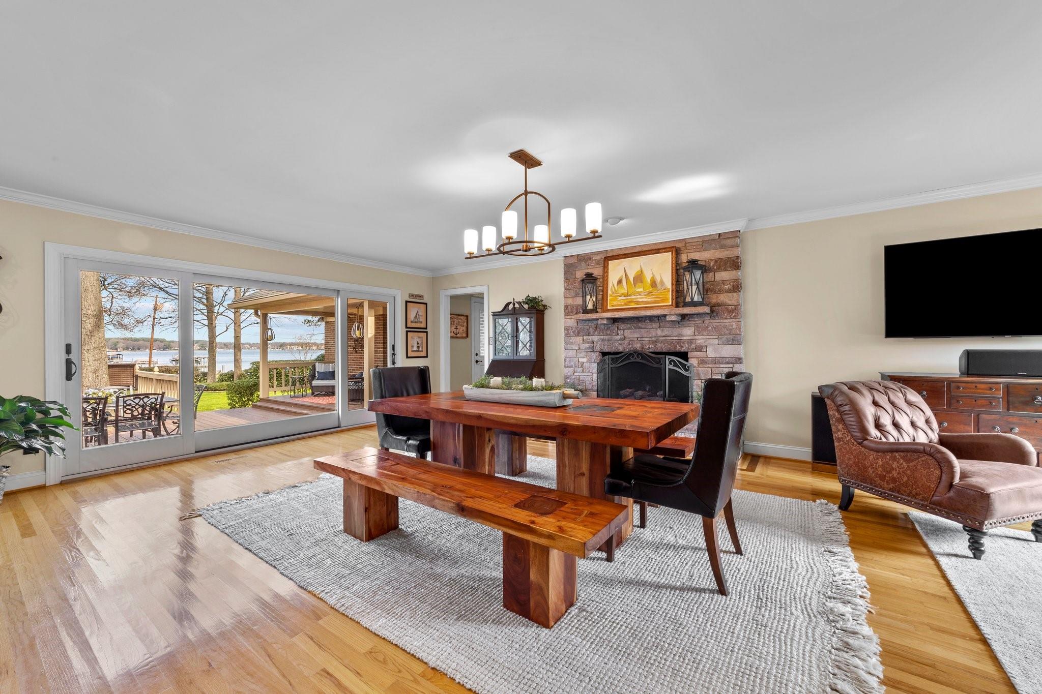 100 Norman Place - Residential Lease