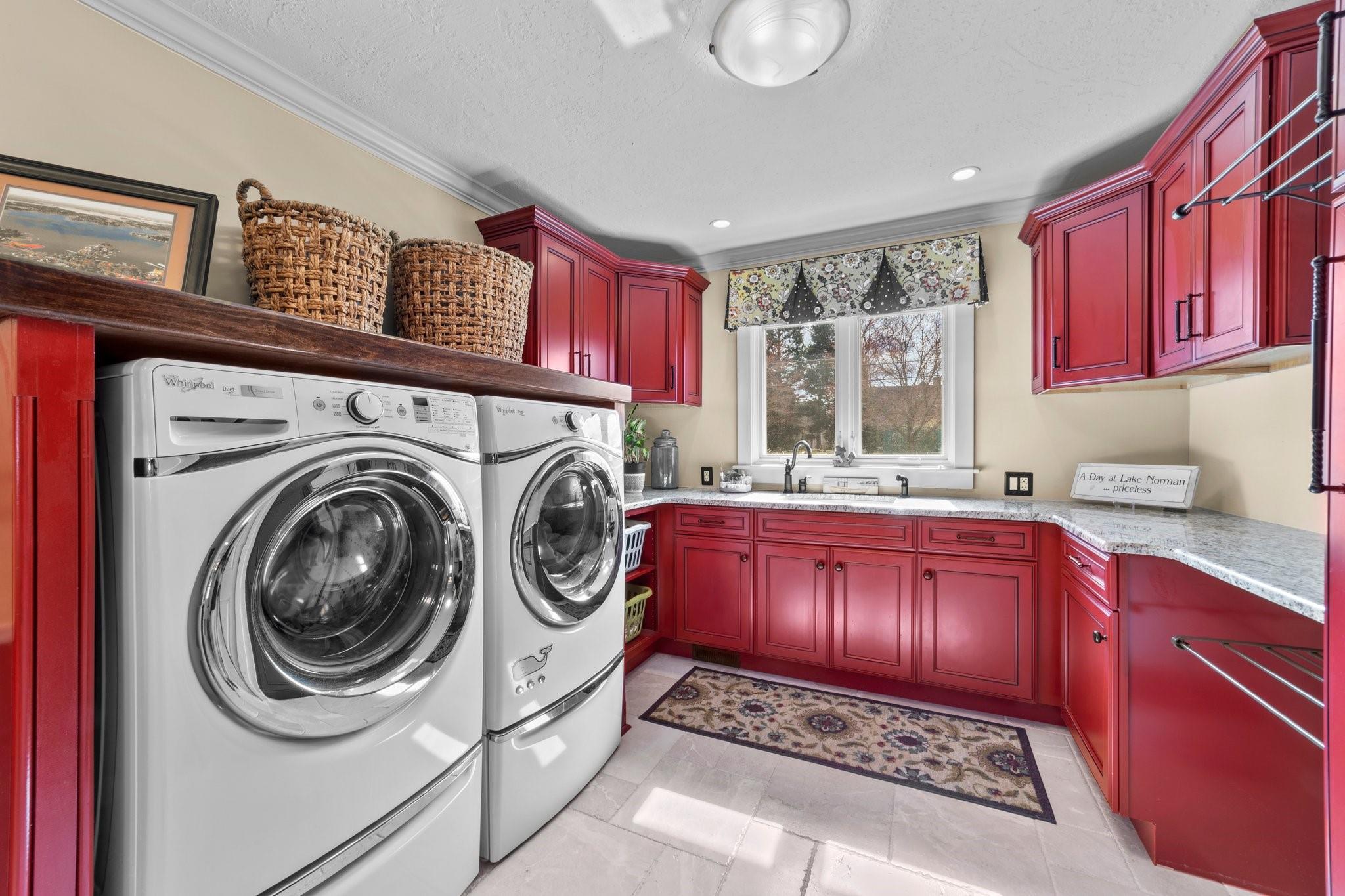 100 Norman Place - Residential Lease