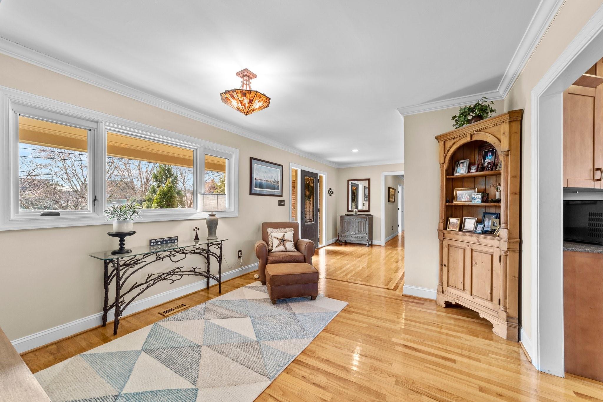 100 Norman Place - Residential Lease