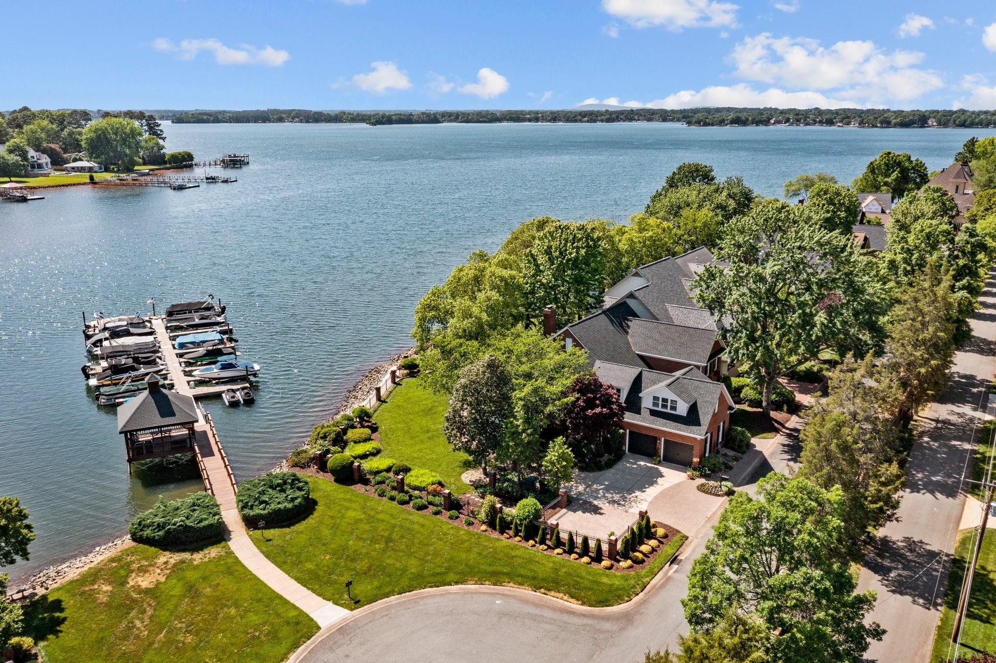 100 Norman Place - Residential Lease