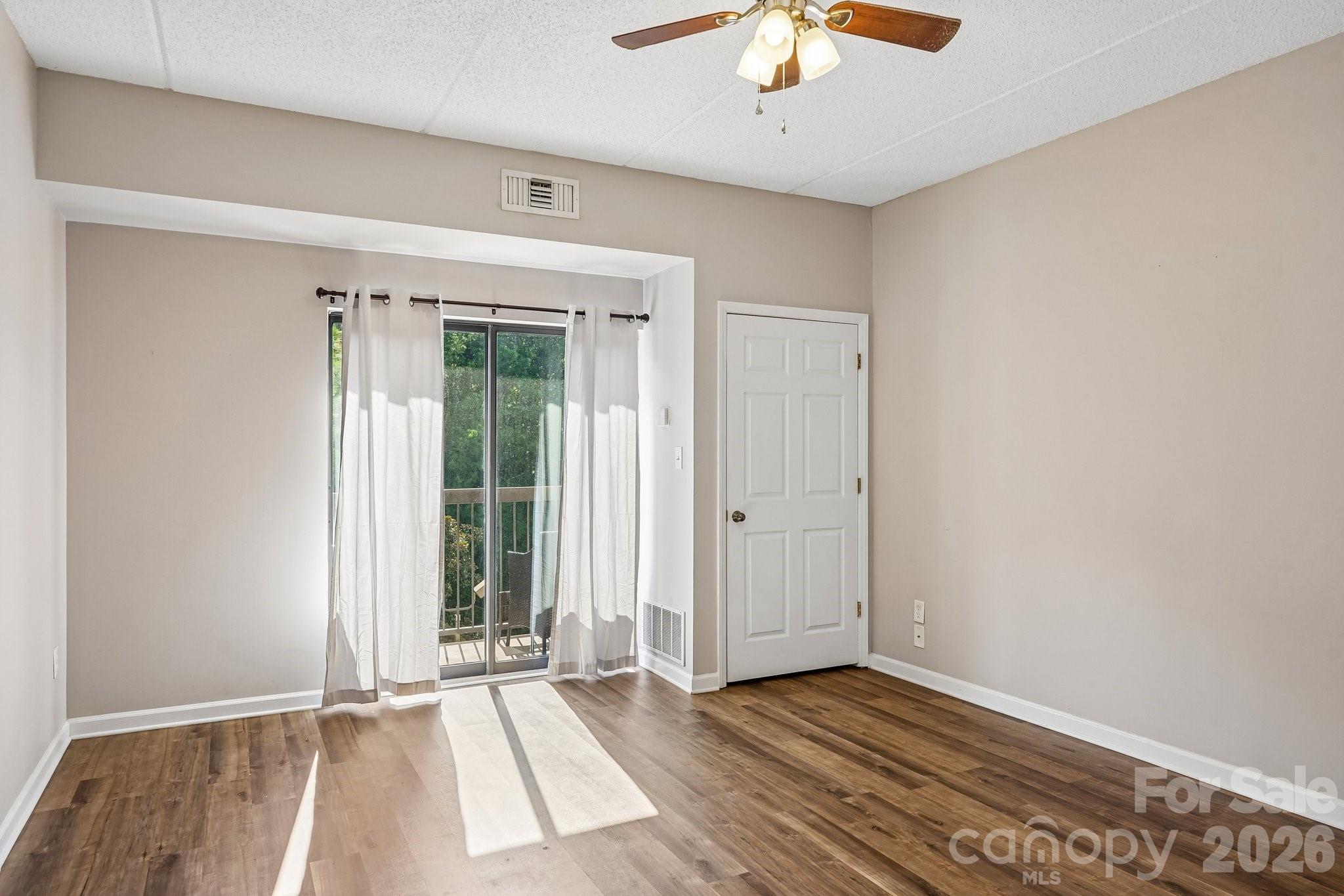 211 Heritage Boulevard 507