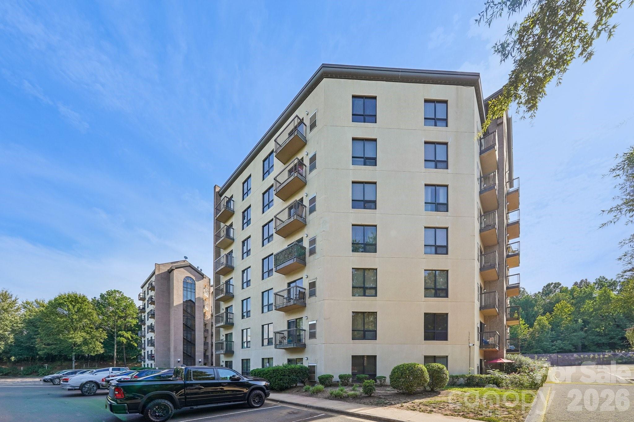 211 Heritage Boulevard 507