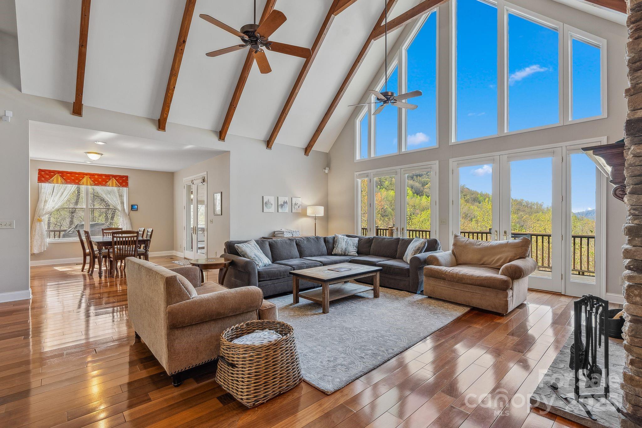 963 Lake Road
