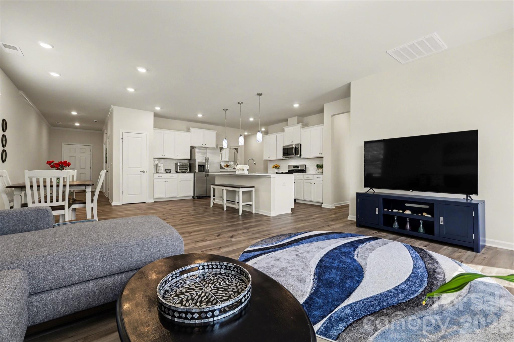 Elizabeth - Residential