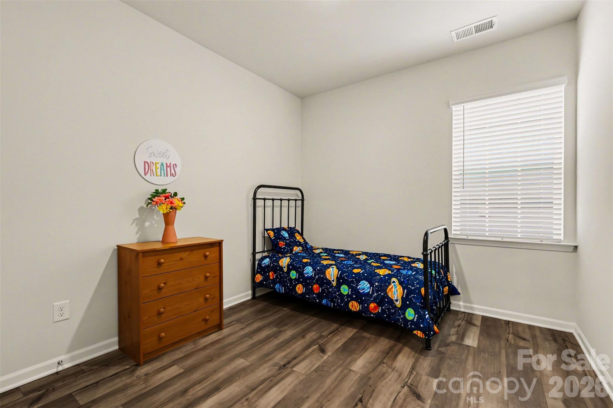 Elizabeth - Residential