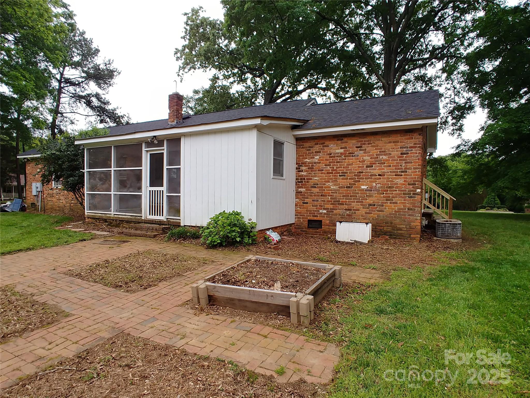 7417 Alexander Road