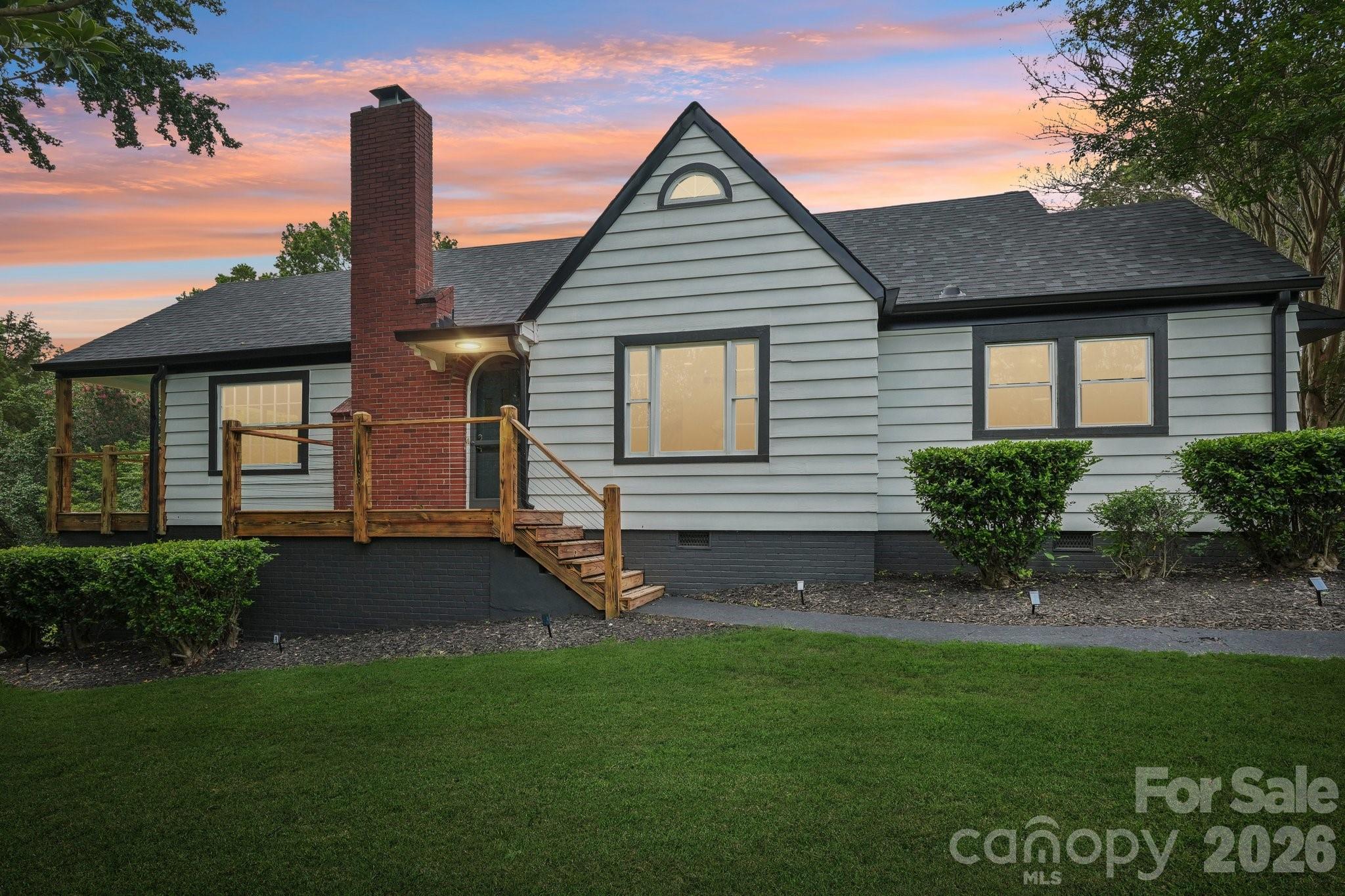 110 N Westover Drive